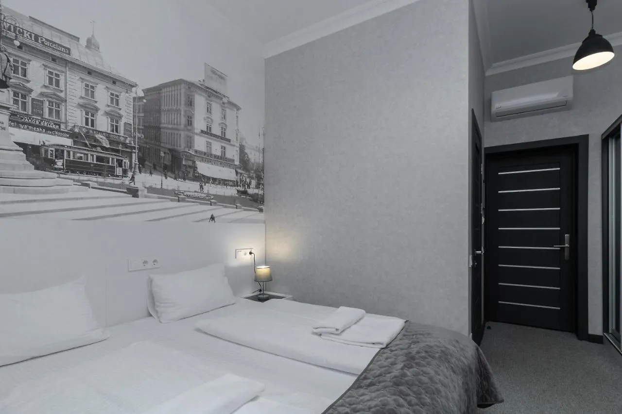 Opera Passage Hotel & Apartments リヴィウ アパートホテル