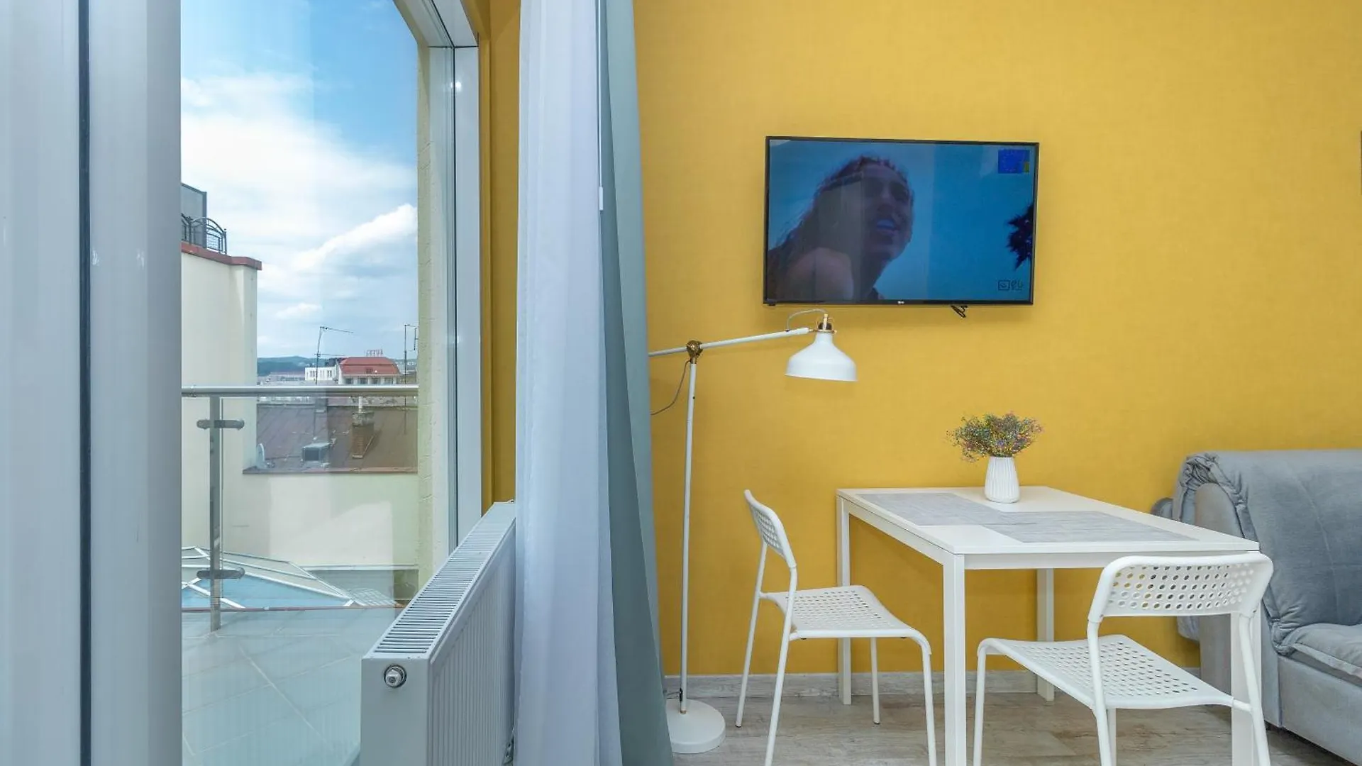Opera Passage Hotel & Apartments Lviv