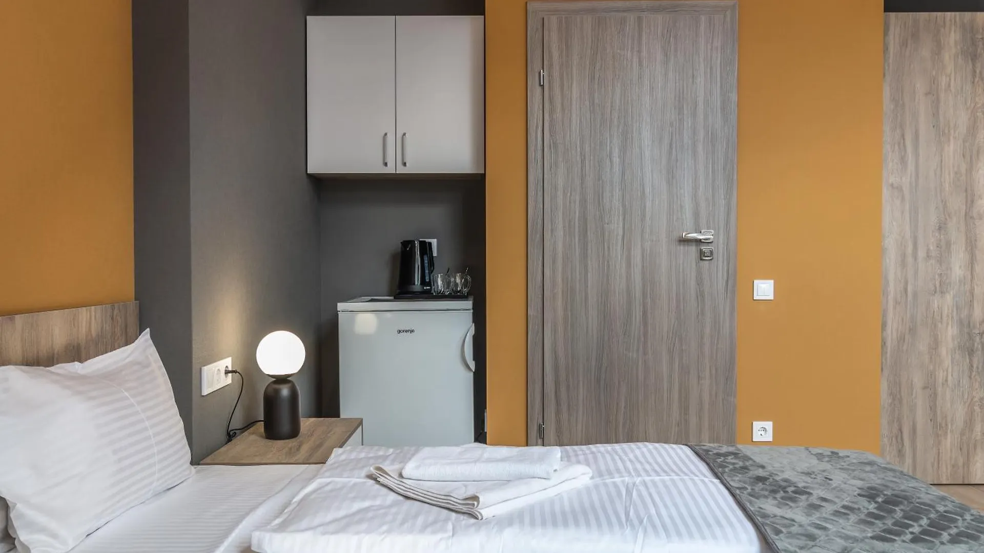 Aparthotel Opera Passage Hotel & Apartments Lviv
